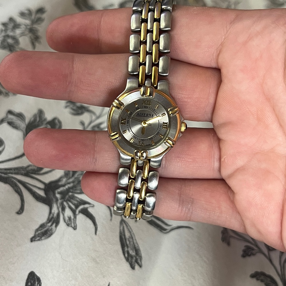 Alverna Watch - Picture 4 of 4